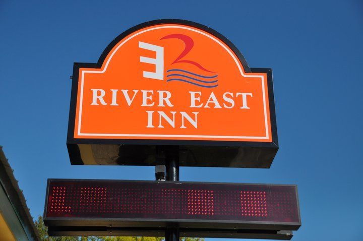 River East Inn: 2020 Highland Road, Baton Rouge, LA 70802